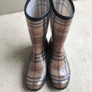 Burberry rain boots-SHORT